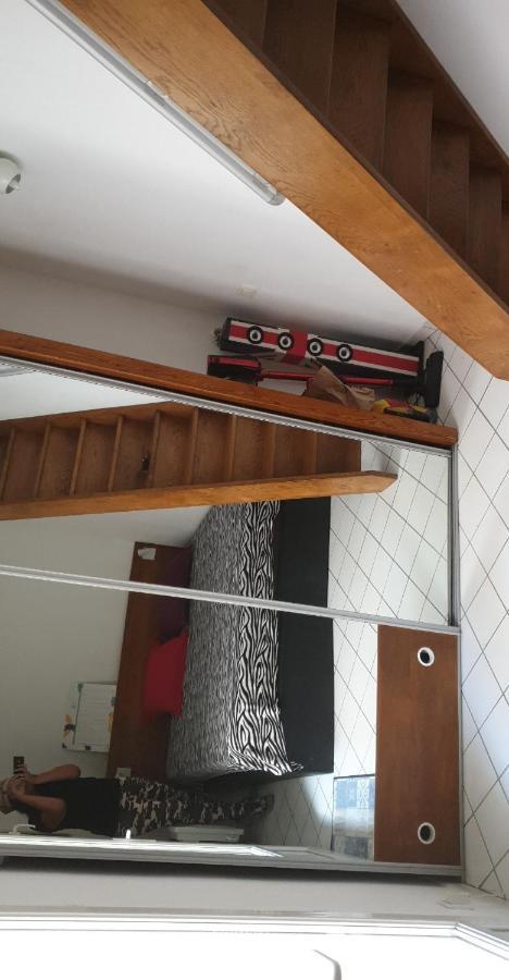 Jolie Petite Maison De Village Marseille Bagian luar foto